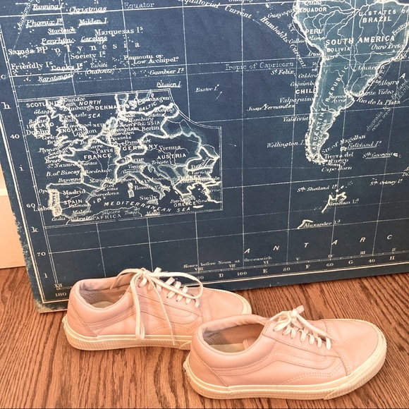Vans pink low top sneakers size 7 - Picture 2 of 6